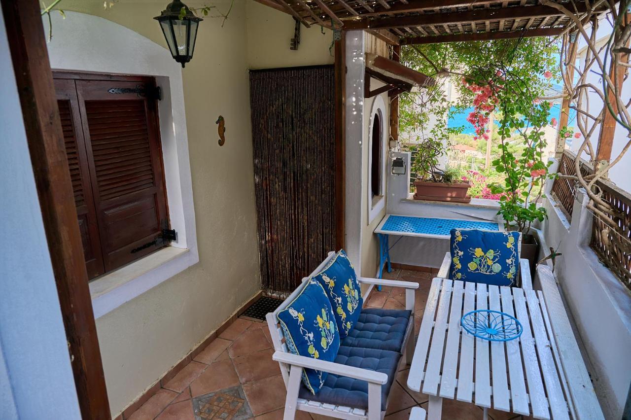 Holiday home The Captain's Penthouse Porto Rafti